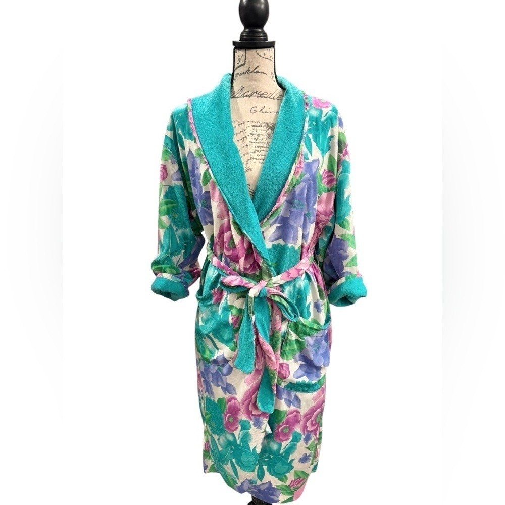 Victoria’s Secret Vintage Bathrobe Floral OSFA